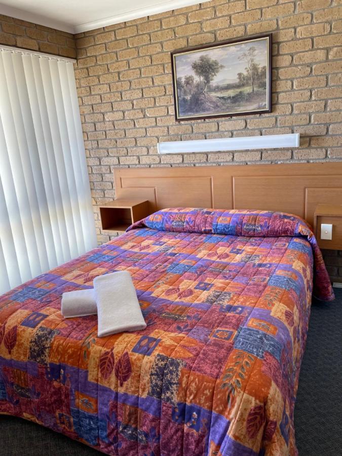 Darling Junction Motor Inn Wentworth 外观 照片